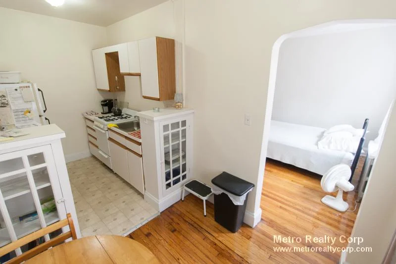 89 Strathmore Rd, Brighton