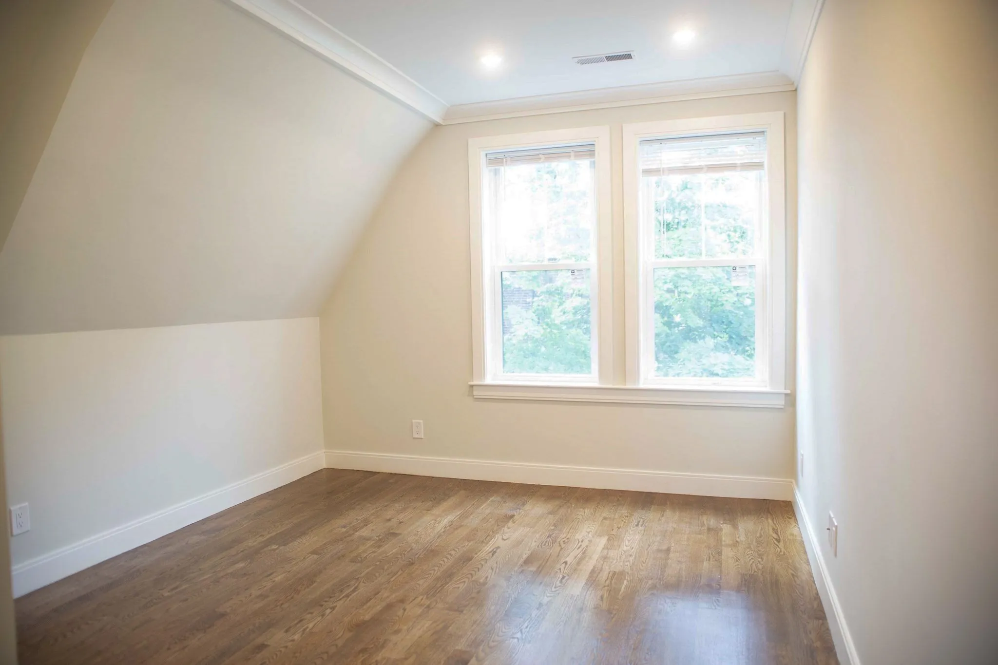 53 Quint Ave, Brighton