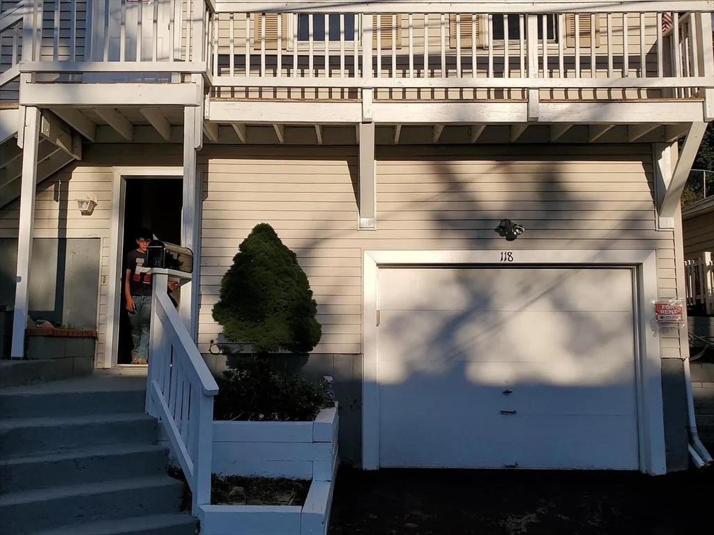 118 Montclair Ave, Waltham