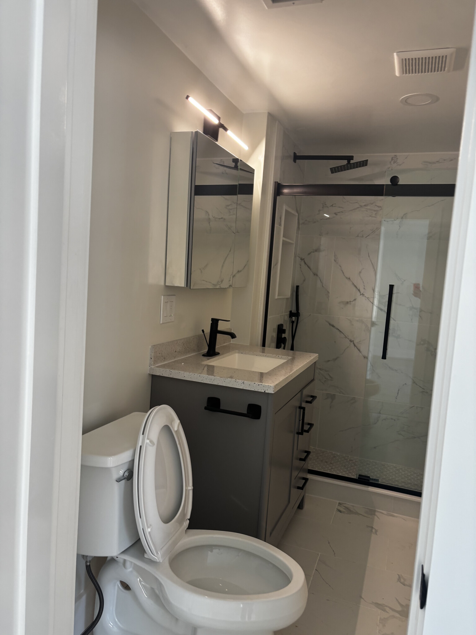 47 Brackett, Brighton