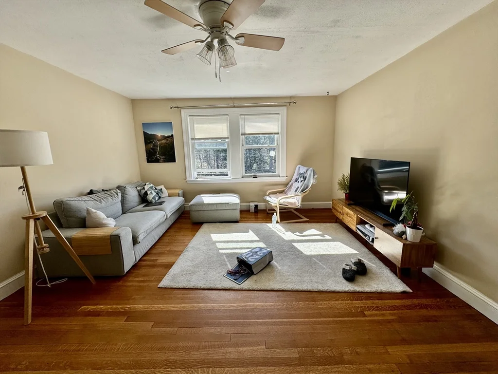 4907 Washington St, West Roxbury