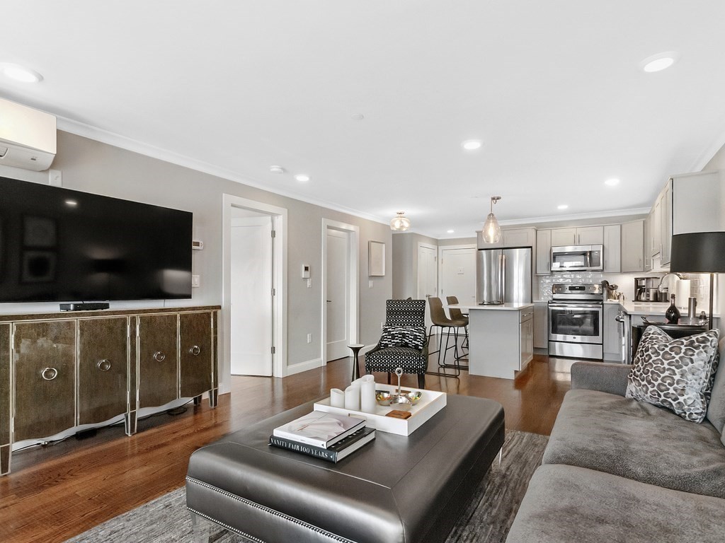 1789 Centre St, West Roxbury