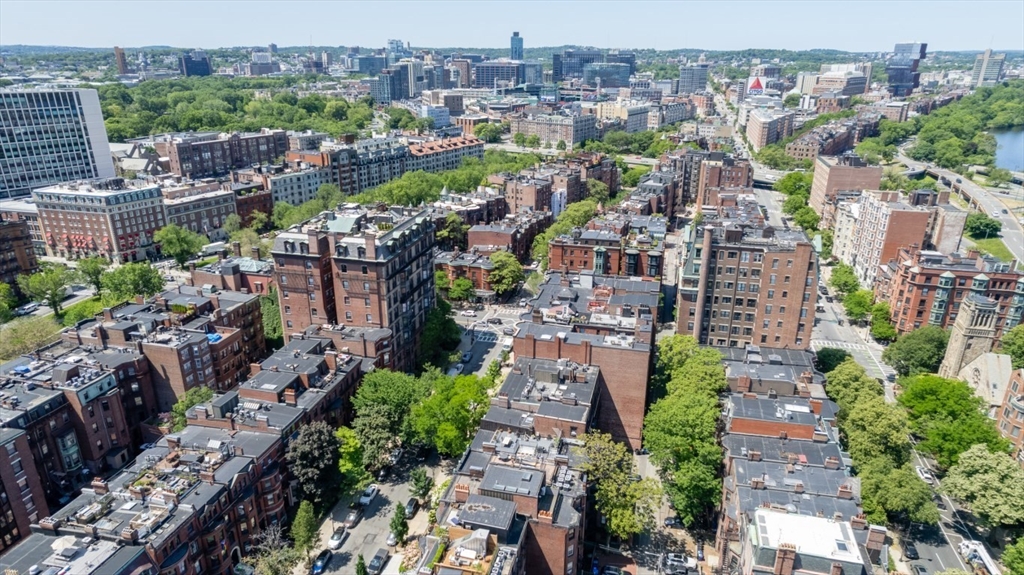 395 Marlborough St, Back Bay