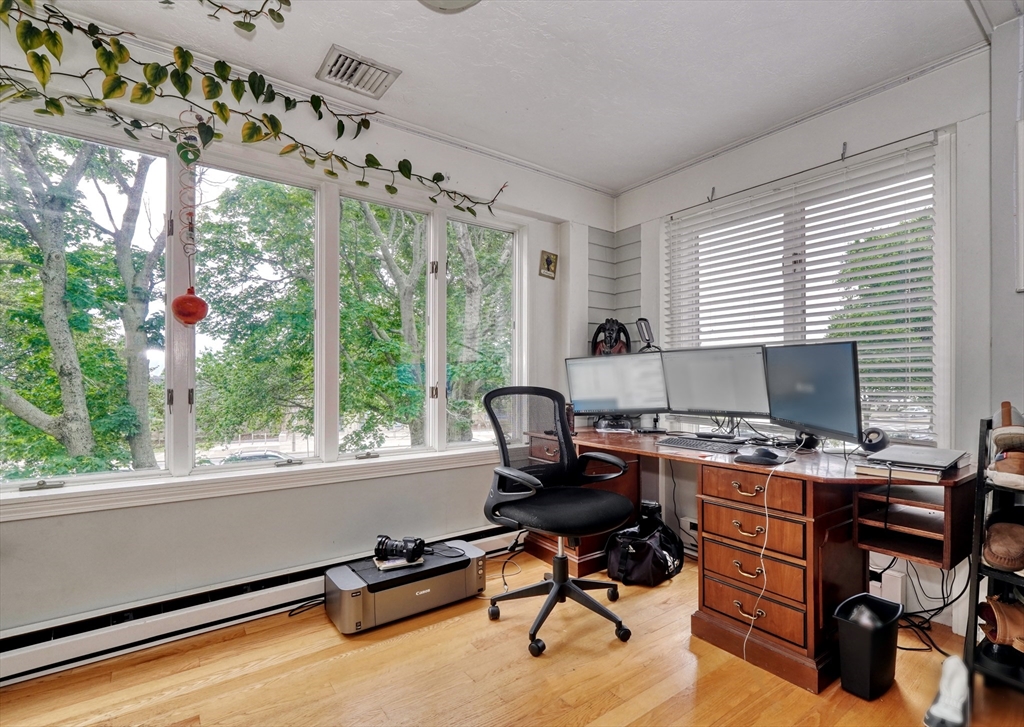 1632 Columbia Rd, South Boston