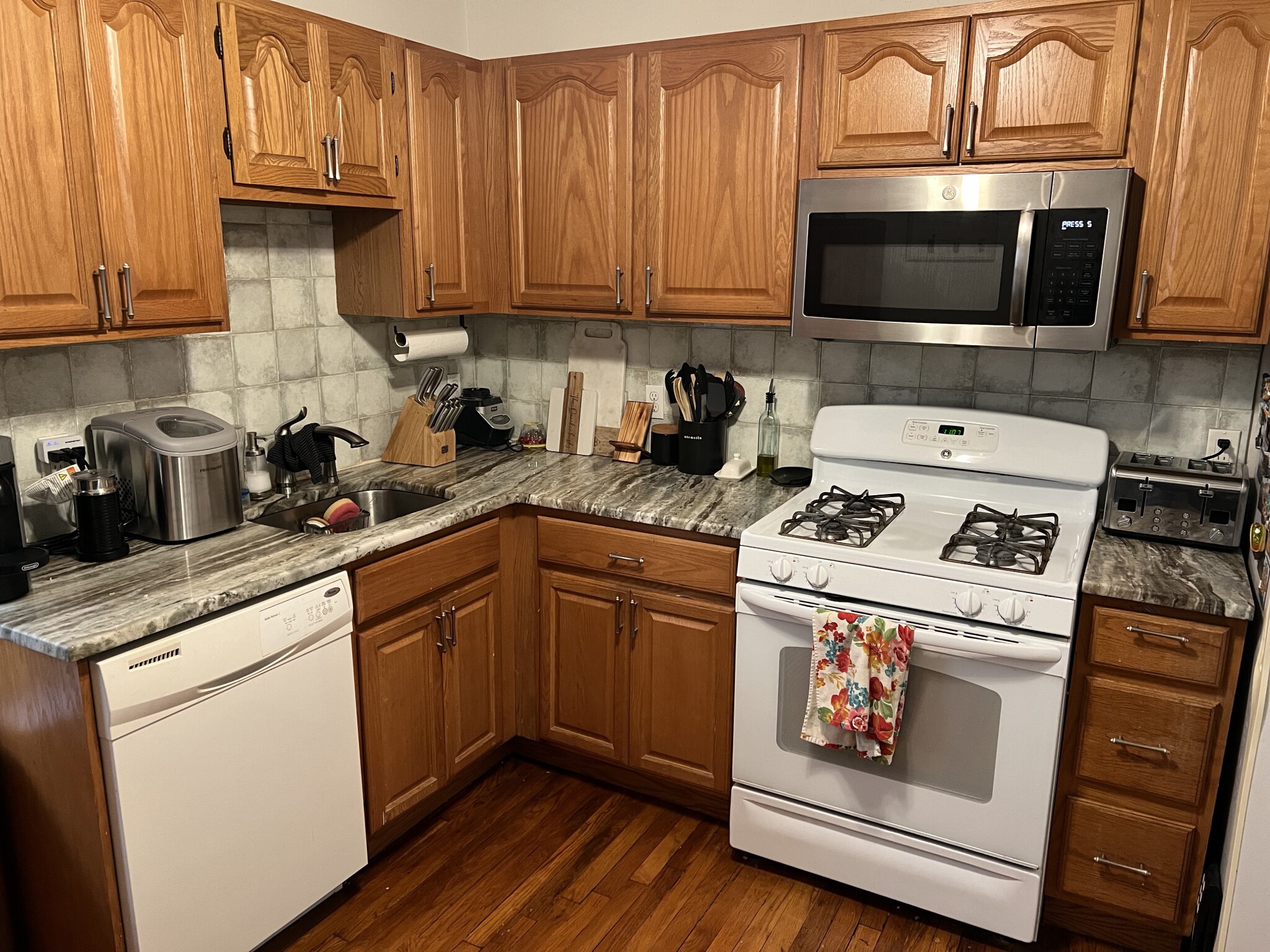 1750 Commonwealth Ave, Brighton