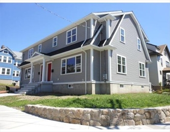 3 Oakley Rd, Watertown