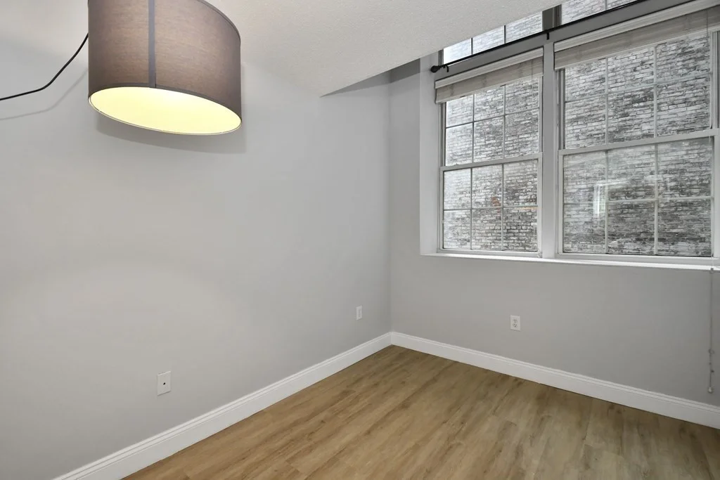 200 Market, Downtown