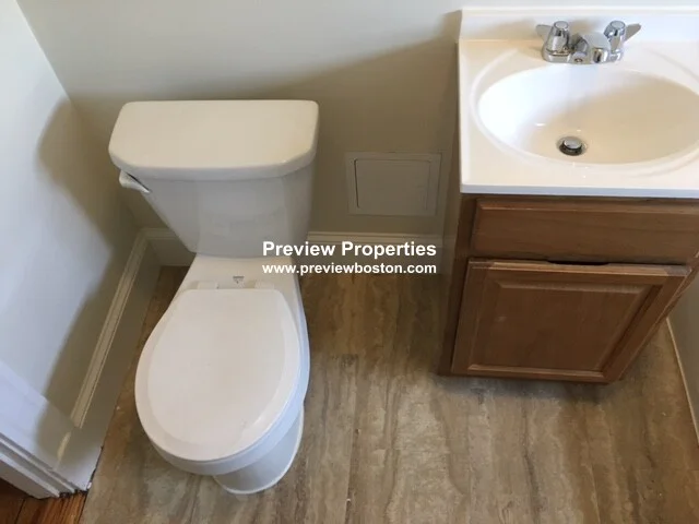 1179 Boylston St, Fenway