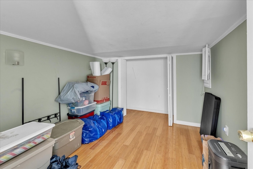 638 Main St, Walpole