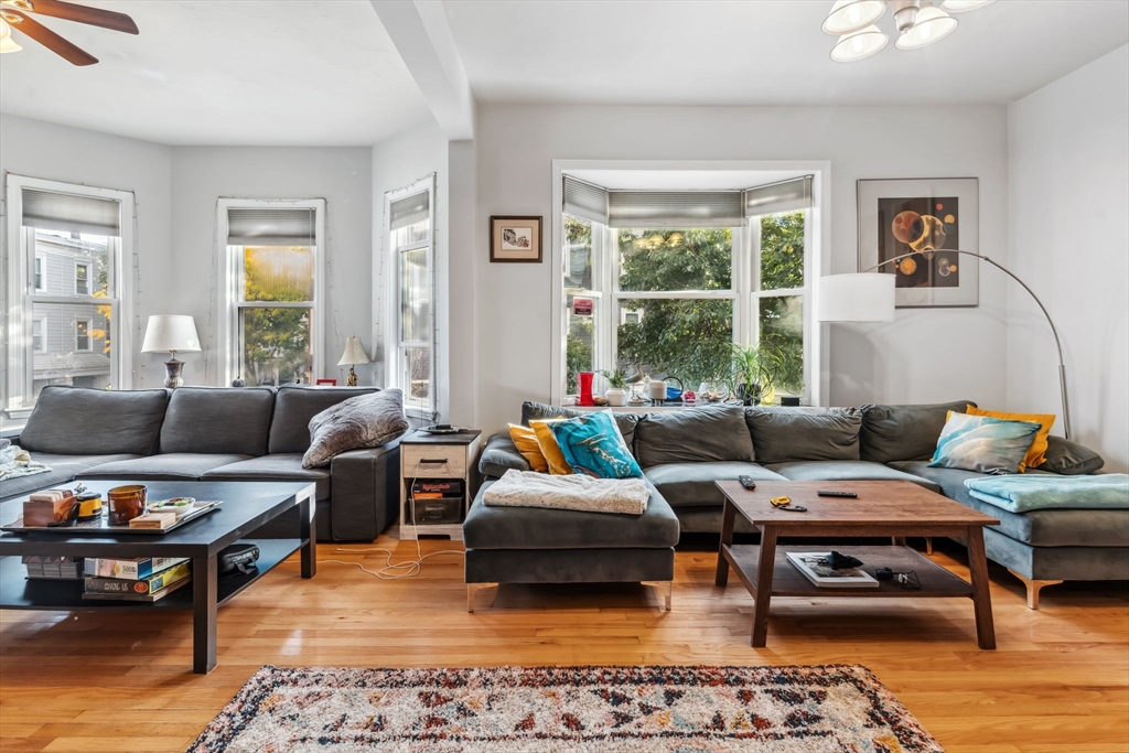 76 Marine Rd, South Boston