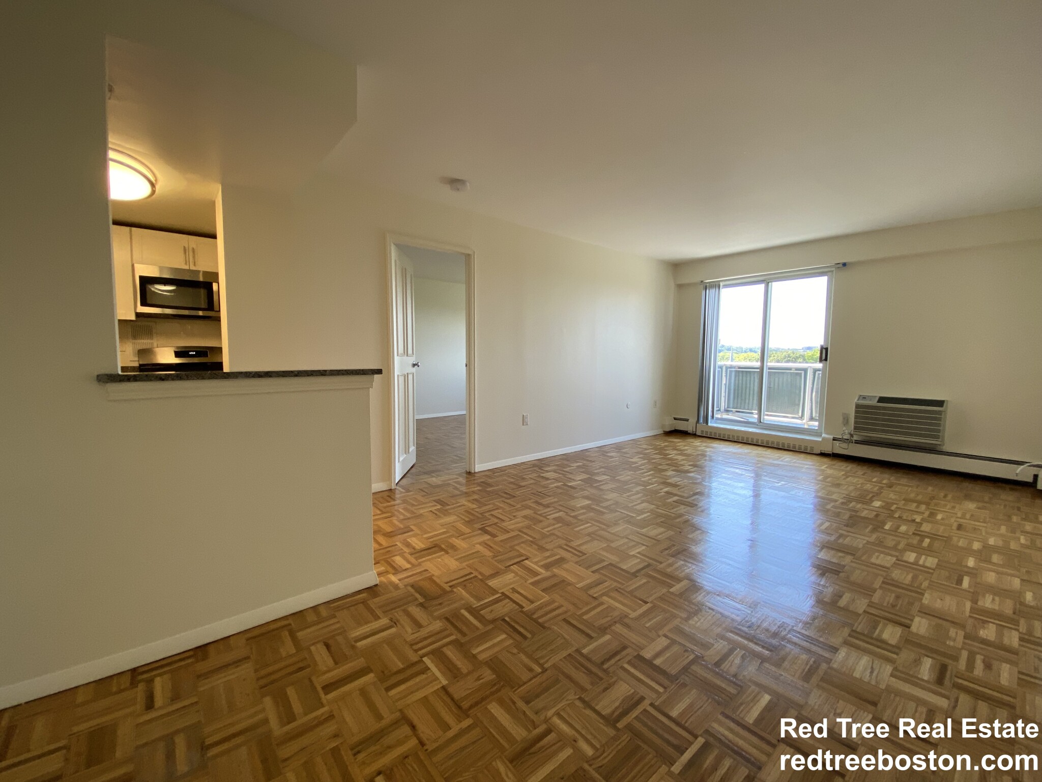 185 Freeman St, North Brookline