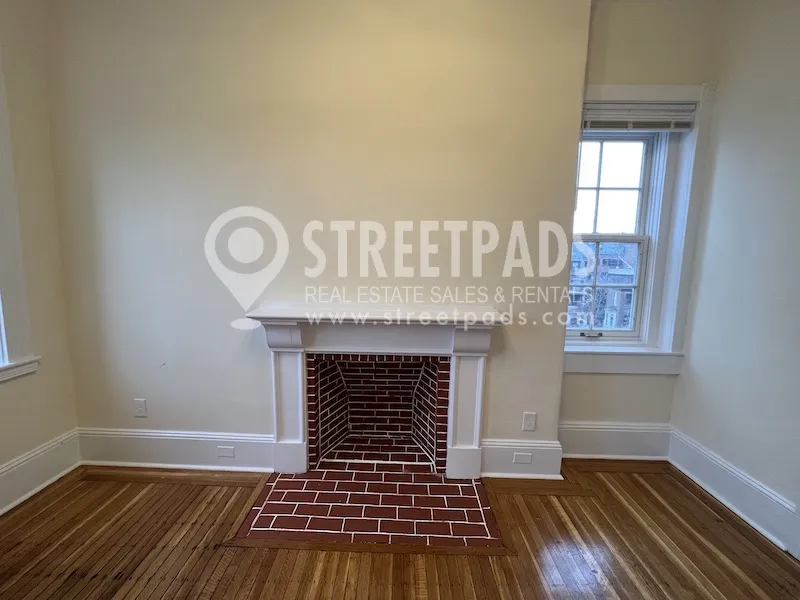 95 Mount Vernon St, Beacon Hill