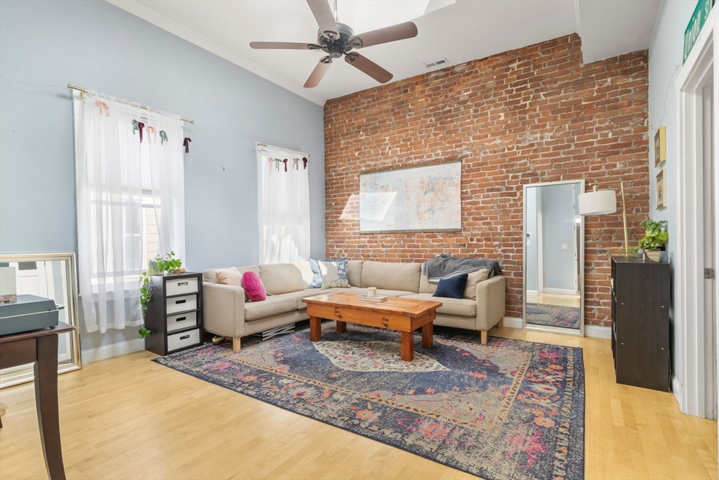 371 Cardinal Medeiros Ave, Cambridge