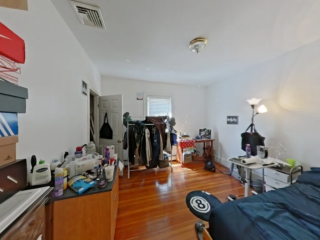 29 Brackett St, Brighton