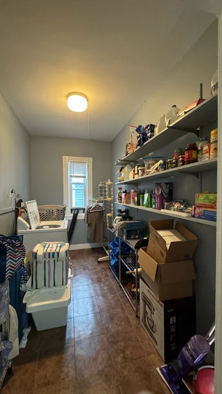 66 Hall Ave, Powder House Square