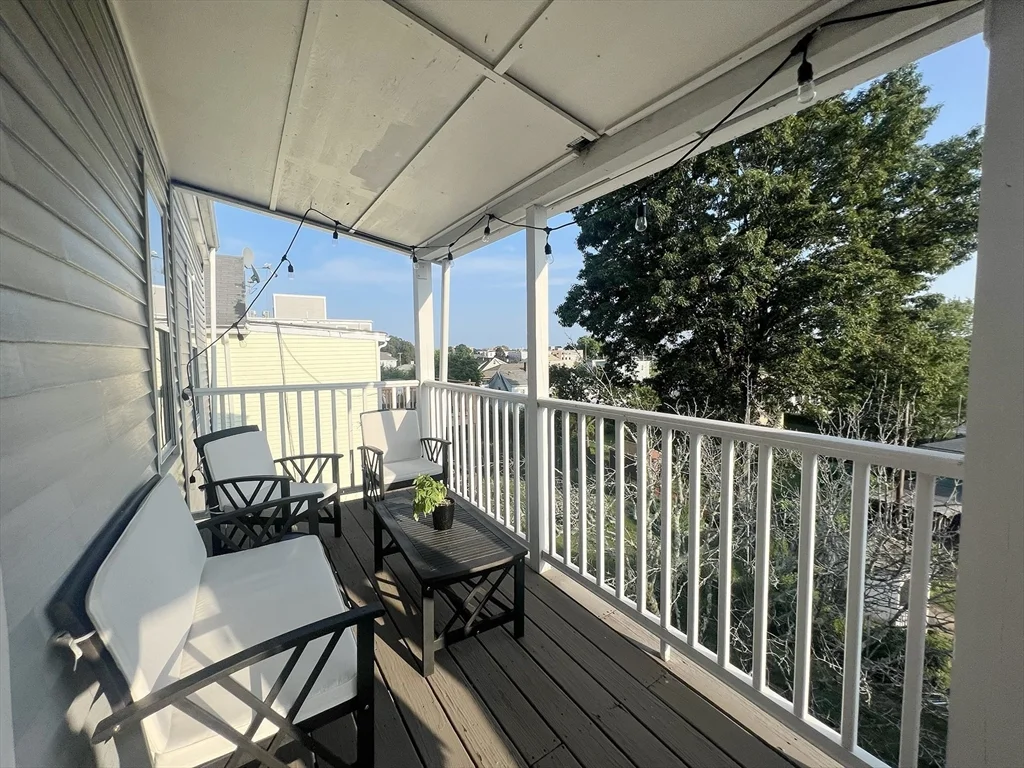 63 Leyden St, East Boston