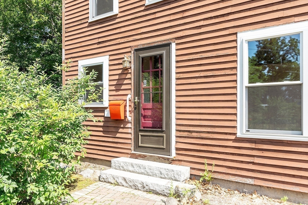 4 Lowest Ln, Rockport