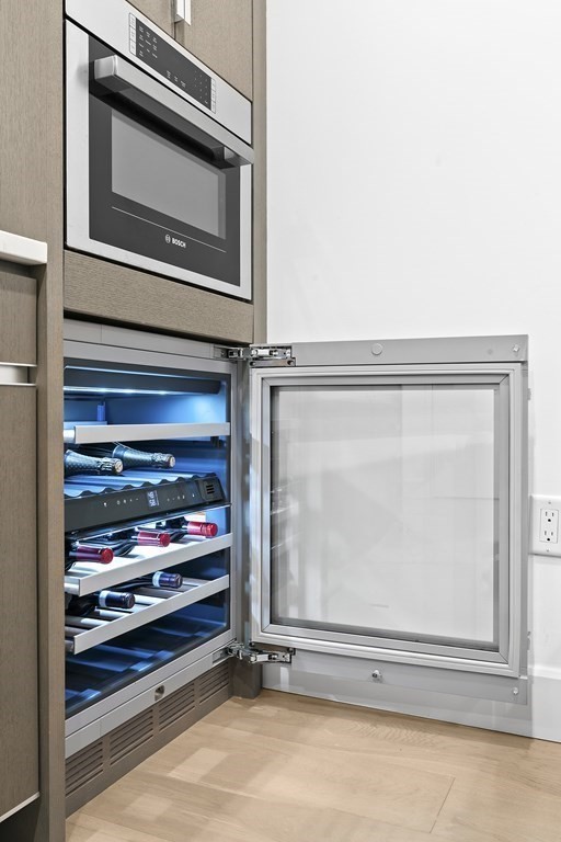 100 Lovejoy Wharf, North End