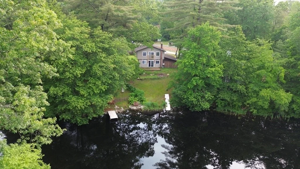 56 Shore Dr, Upton