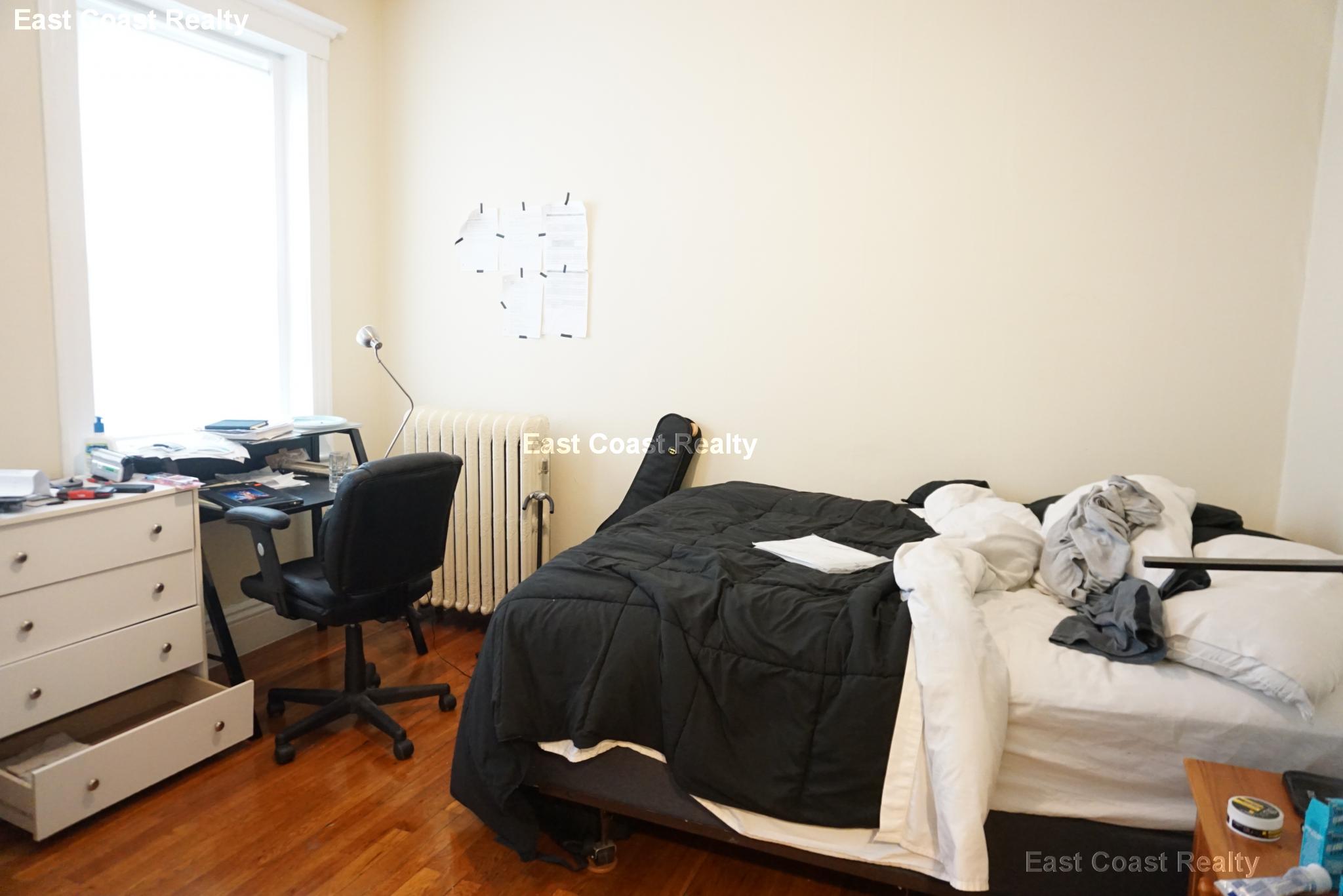 161 Kelton St, Allston