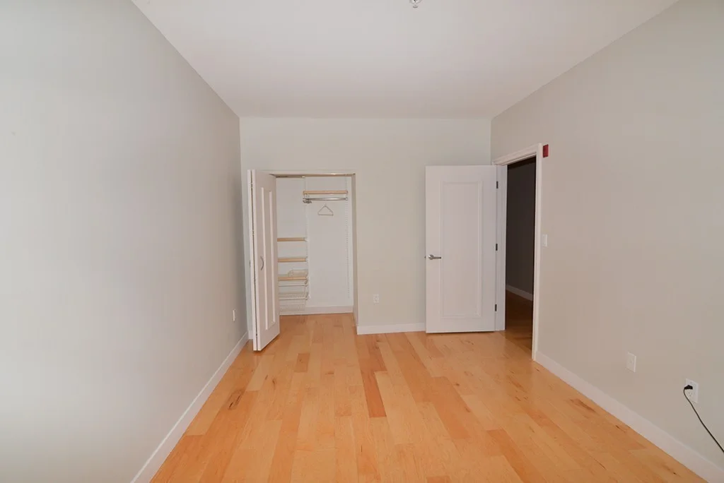 323 Boylston, Boylston Street