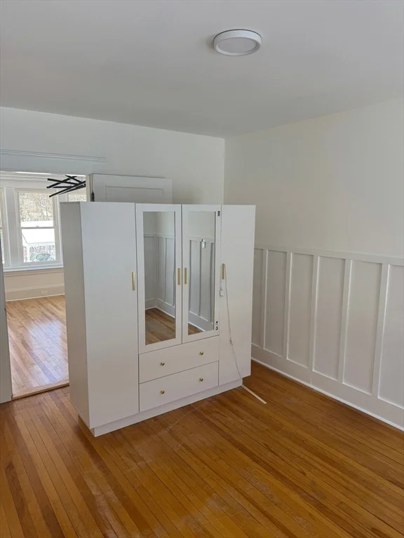 2 Harding St, Fitchburg