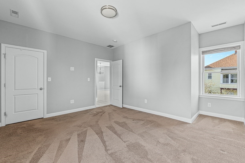 76-78 Bradbury Ave, Medford