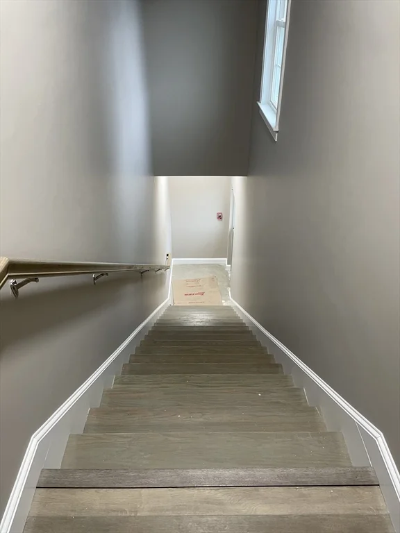 1 Brattle St, North Worcester