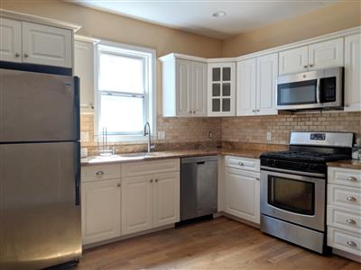 179 College Ave, Tufts