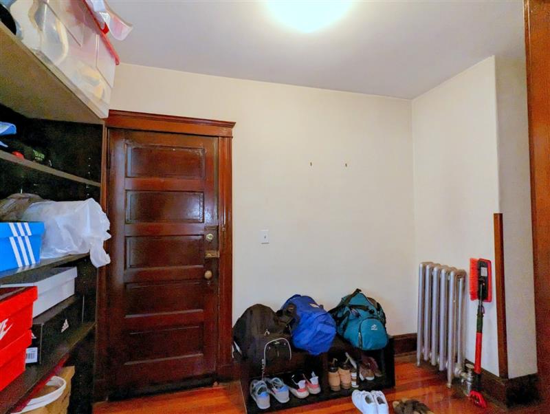 95 Lowell St, Spring Hill