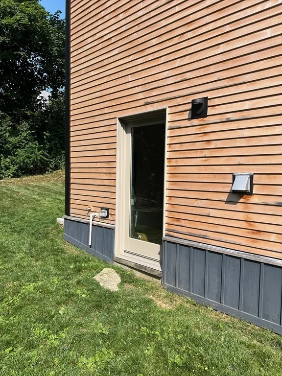 4 Haskell St, Gloucester