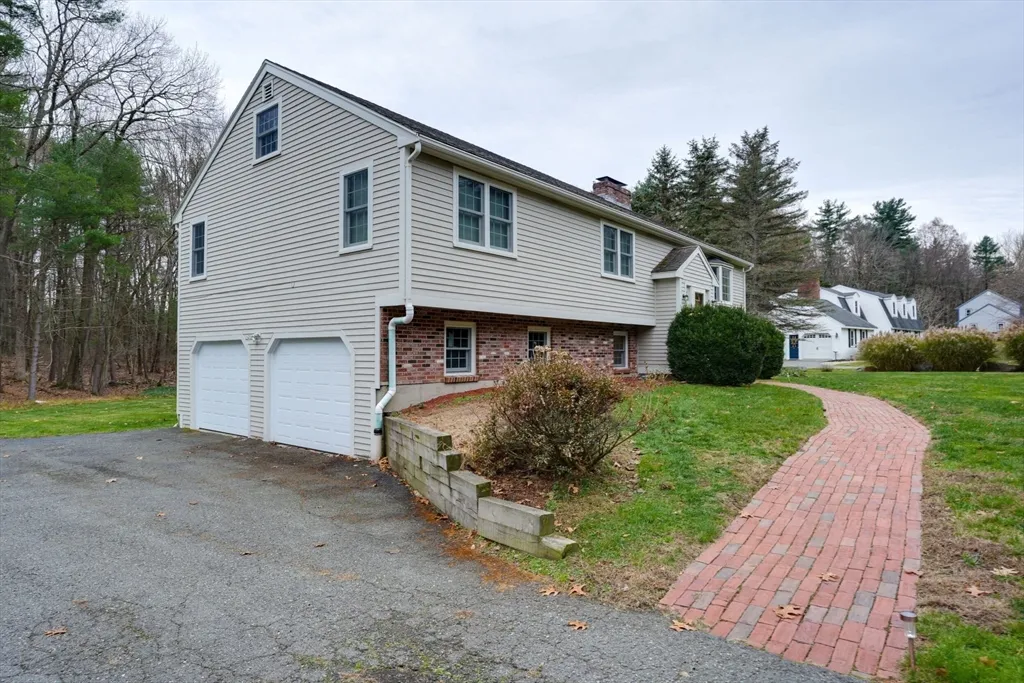 52 Vega Rd, Marlborough