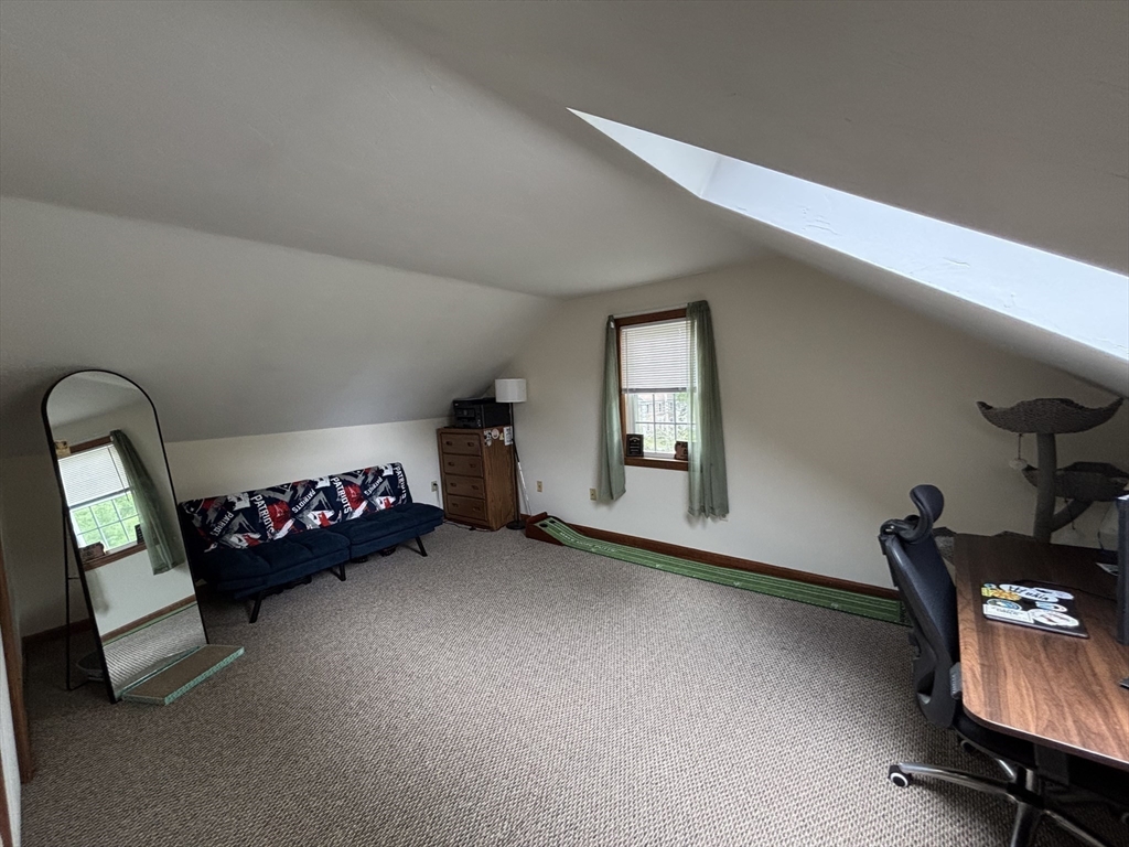 227 Wood St, Hopkinton