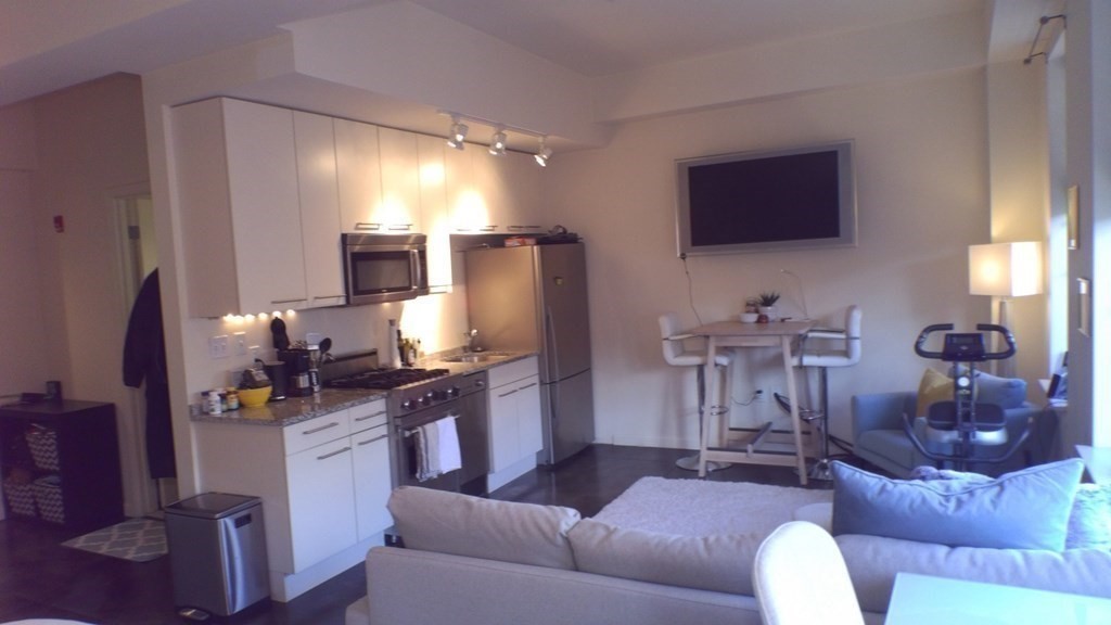 35 Fay St, South End