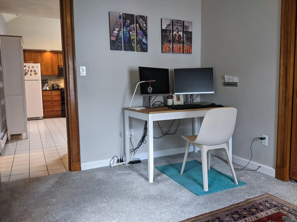 184 White St, Belmont