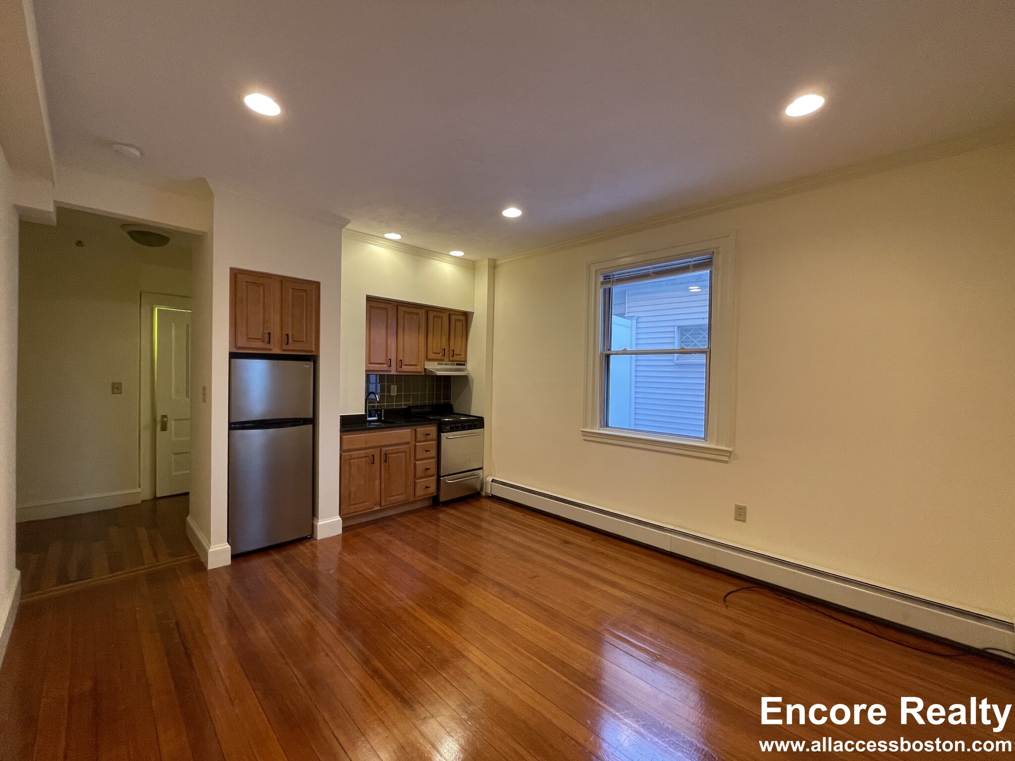 457 Centre St, Newton Corner