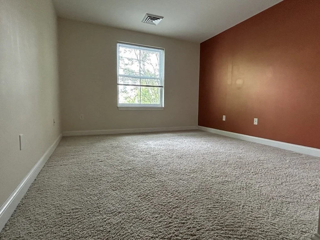 318 Rindge Ave, North Cambridge