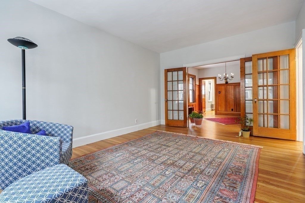 53 Maple Ave, Mid Cambridge