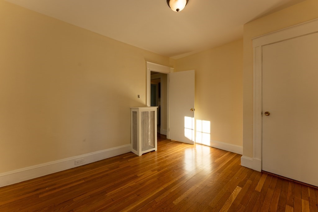 87 Harnden Ave, Watertown