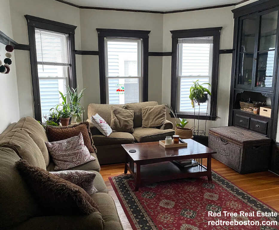 54 Tremont St, Brighton