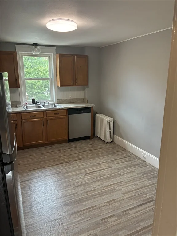350 Plain St, Braintree