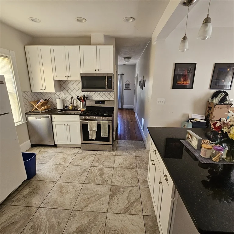 544 Trapelo Rd, Belmont
