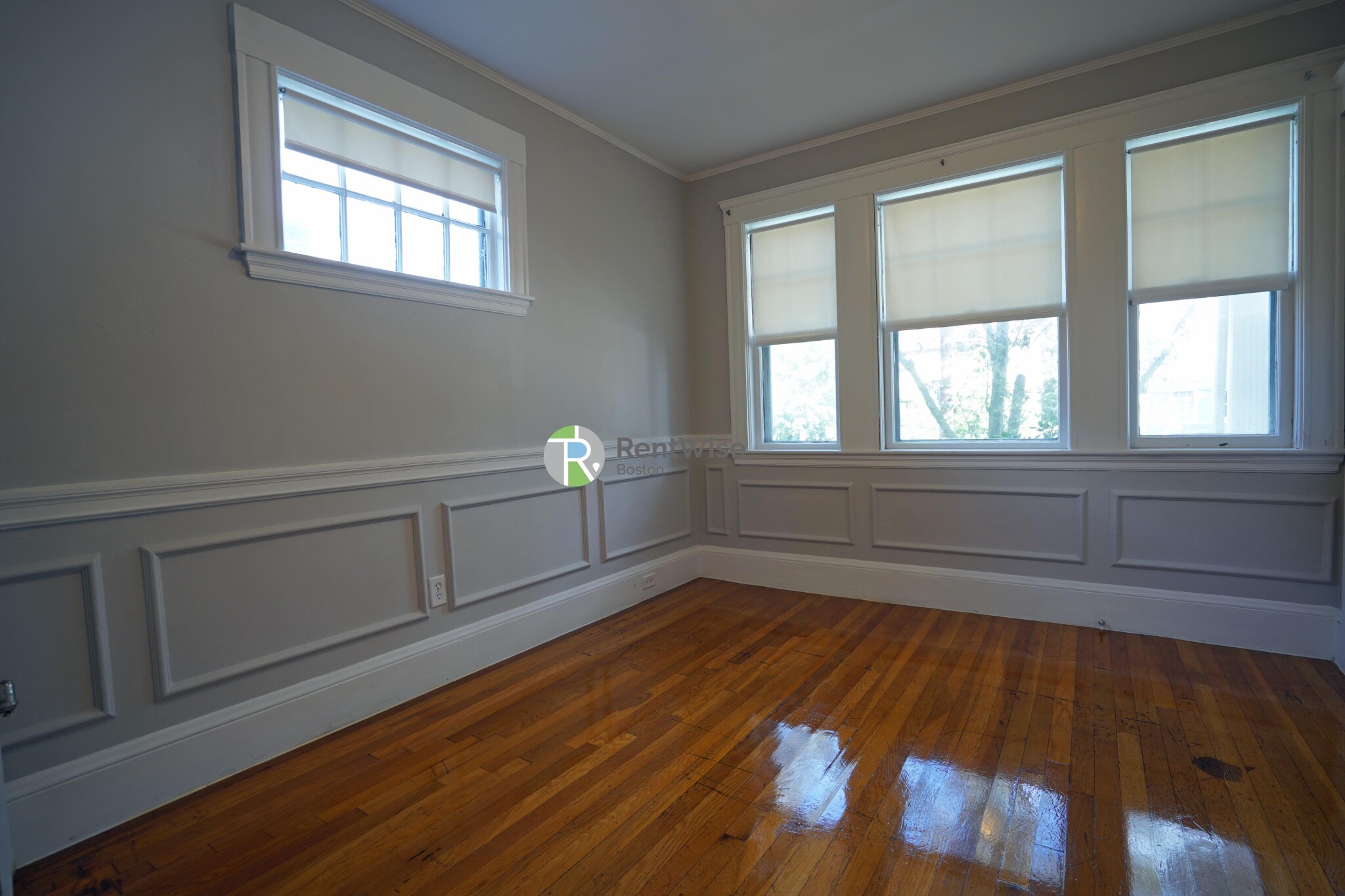 136 Arlington St, Oak Square