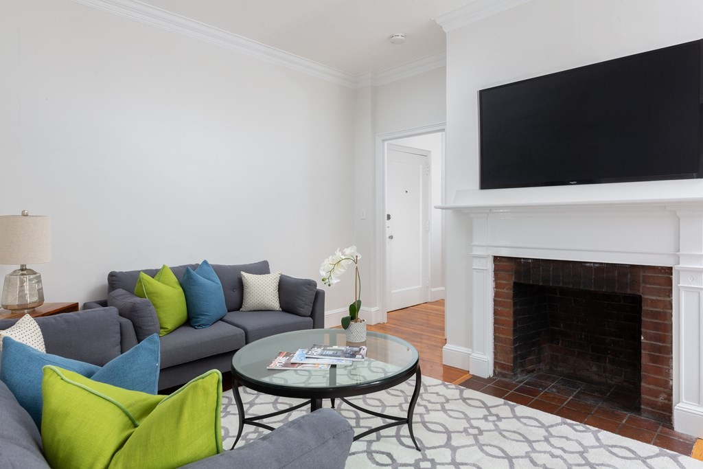 16 Chauncy St, Harvard Square