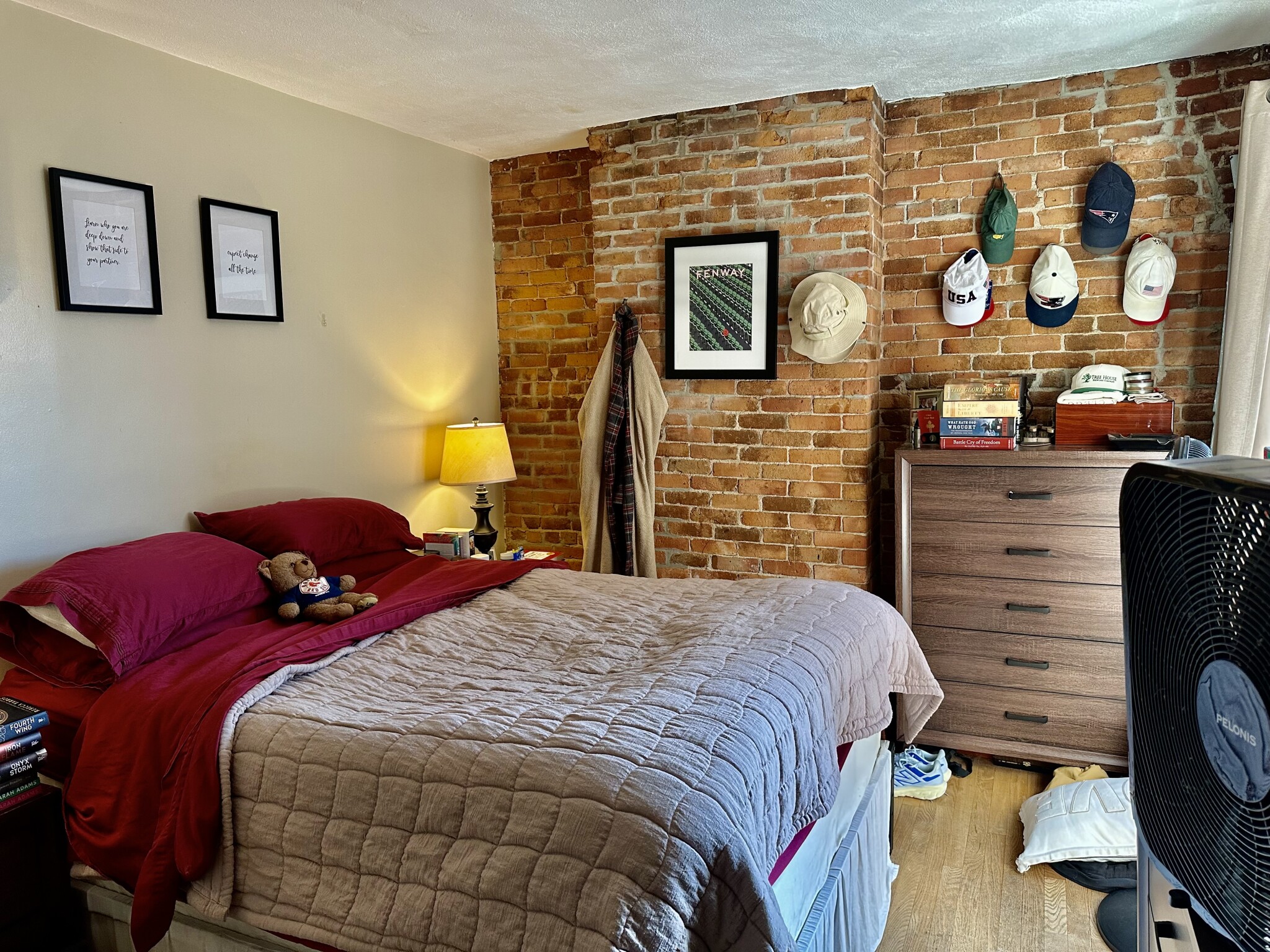 3 Worcester Sq, South End