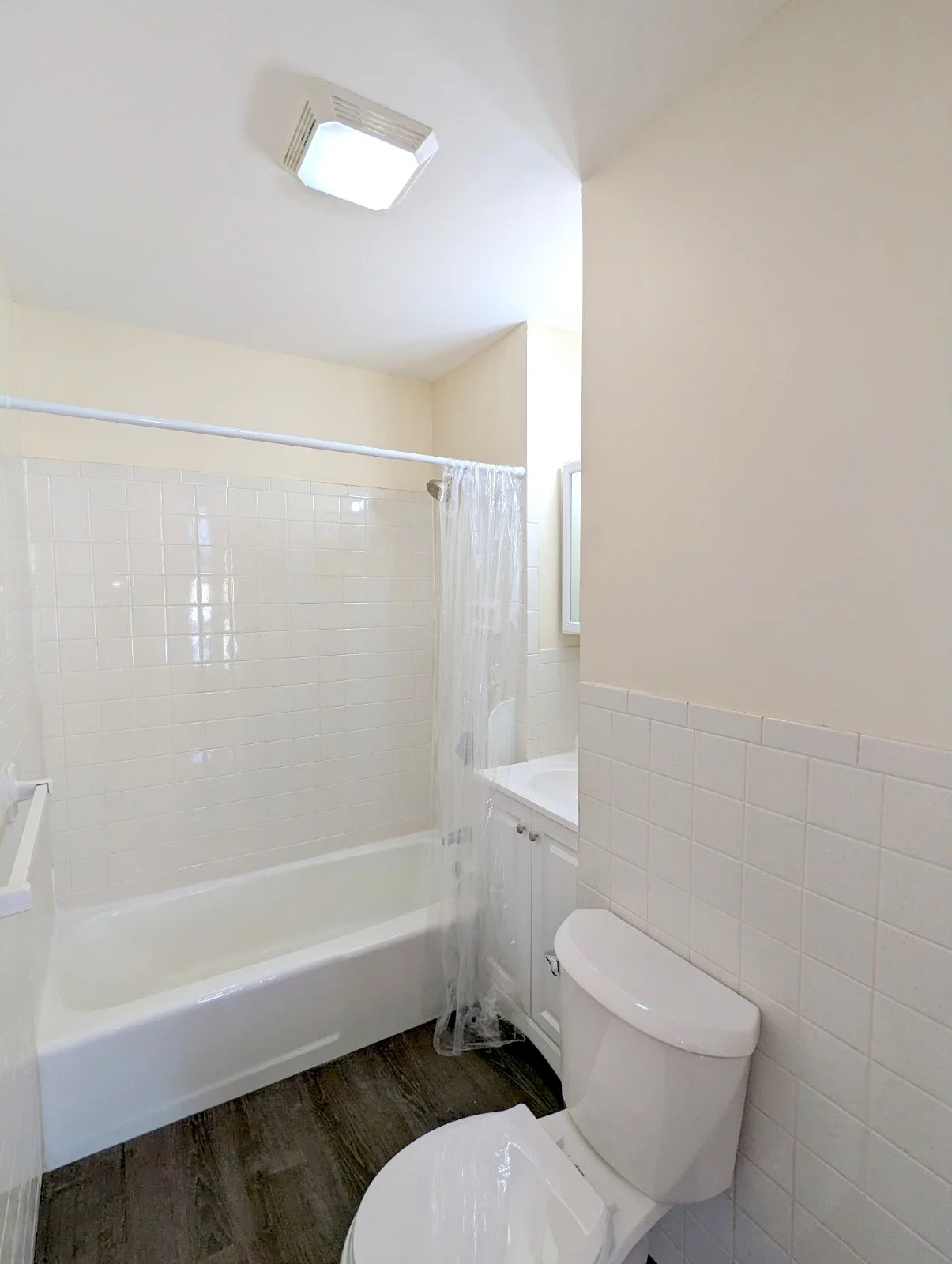 19 Cameron Ave, Teele Square