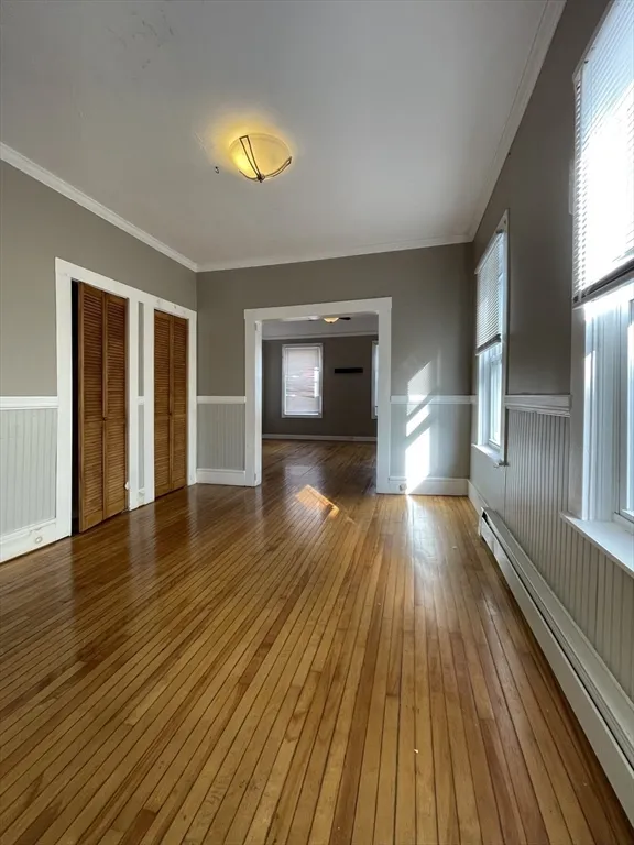 5 Freeland Ter, Worcester