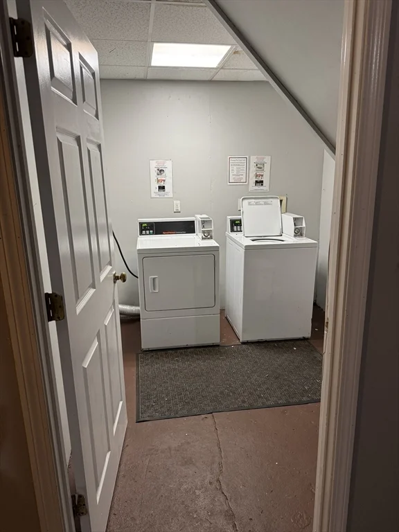 129 South Elm St, Bradford