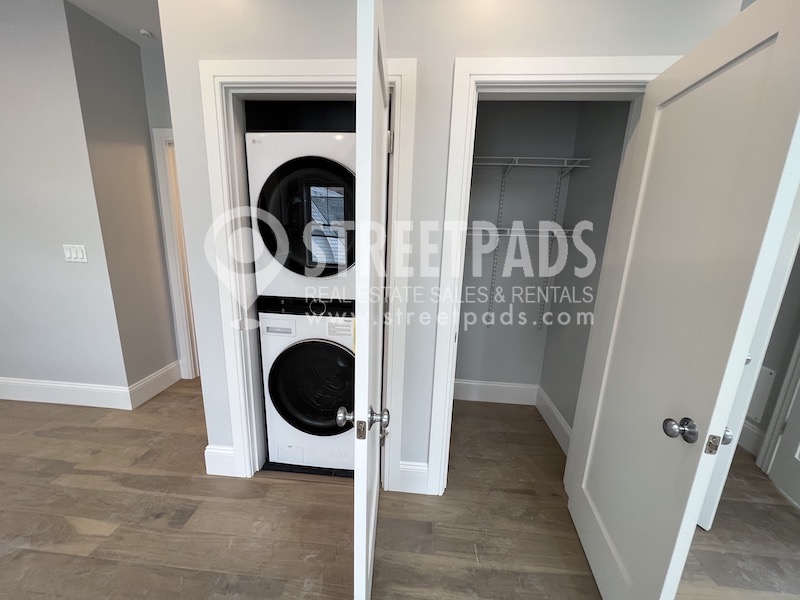 51 Fairbanks St, Brighton