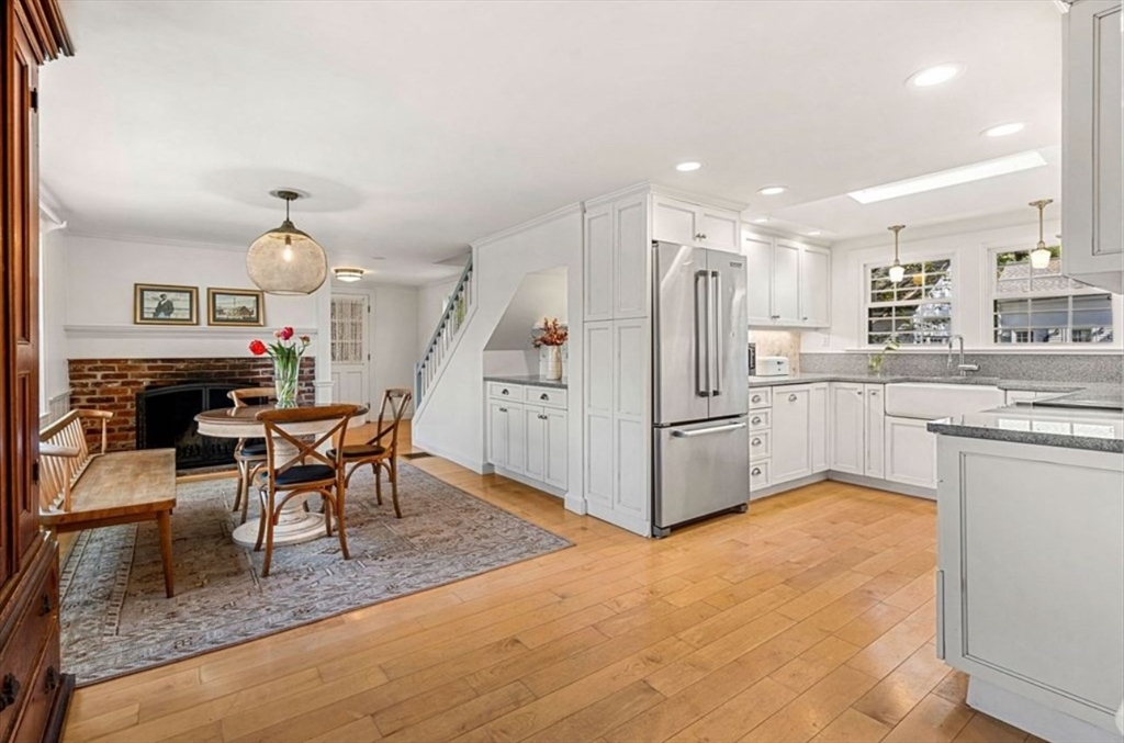 6 Depot St, Westford